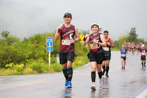 BIB: 1280, 3091
                            <button type="button" onclick="openModal(5623665)" class="btn btn-primary btn-sm float-right btn-popup" data-toggle="modal" data-target=".modal-high-quality">
                        <i class="fas fa-shopping-cart"></i> Add to Cart
                    </button>
                                            <button type="button" onclick="isThisMe(5623665, true)" class="btn btn-success btn-sm float-right btn-popup btn-isme hidden" data-toggle="tooltip" data-placement="bottom" title="นี่คือรูปของคุณใช่ไหม คลิกที่นี่เพื่อเอาเข้าอัลบั้ม">
                        <i class="fas fa-plus"></i> Add to album
                    </button>
                    <button type="button" onclick="isThisMe(5623665, false)" class="btn btn-warning btn-sm float-right btn-popup btn-isnotme hidden">
                        <i class="fas fa-ban"></i> Remove from album
                    </button>