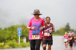 BIB: 1023, 3192
                            <button type="button" onclick="openModal(5619940)" class="btn btn-primary btn-sm float-right btn-popup" data-toggle="modal" data-target=".modal-high-quality">
                        <i class="fas fa-shopping-cart"></i> Add to Cart
                    </button>
                                            <button type="button" onclick="isThisMe(5619940, true)" class="btn btn-success btn-sm float-right btn-popup btn-isme hidden" data-toggle="tooltip" data-placement="bottom" title="นี่คือรูปของคุณใช่ไหม คลิกที่นี่เพื่อเอาเข้าอัลบั้ม">
                        <i class="fas fa-plus"></i> Add to album
                    </button>
                    <button type="button" onclick="isThisMe(5619940, false)" class="btn btn-warning btn-sm float-right btn-popup btn-isnotme hidden">
                        <i class="fas fa-ban"></i> Remove from album
                    </button>