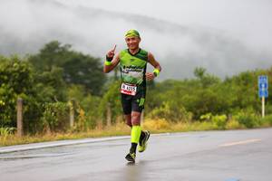 BIB: 6215
                            <button type="button" onclick="openModal(5613864)" class="btn btn-primary btn-sm float-right btn-popup" data-toggle="modal" data-target=".modal-high-quality">
                        <i class="fas fa-shopping-cart"></i> Add to Cart
                    </button>
                                            <button type="button" onclick="isThisMe(5613864, true)" class="btn btn-success btn-sm float-right btn-popup btn-isme hidden" data-toggle="tooltip" data-placement="bottom" title="นี่คือรูปของคุณใช่ไหม คลิกที่นี่เพื่อเอาเข้าอัลบั้ม">
                        <i class="fas fa-plus"></i> Add to album
                    </button>
                    <button type="button" onclick="isThisMe(5613864, false)" class="btn btn-warning btn-sm float-right btn-popup btn-isnotme hidden">
                        <i class="fas fa-ban"></i> Remove from album
                    </button>