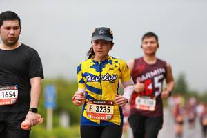 BIB: 1654, 3235
                            <button type="button" onclick="openModal(5609451)" class="btn btn-primary btn-sm float-right btn-popup" data-toggle="modal" data-target=".modal-high-quality">
                        <i class="fas fa-shopping-cart"></i> Add to Cart
                    </button>
                                            <button type="button" onclick="isThisMe(5609451, true)" class="btn btn-success btn-sm float-right btn-popup btn-isme hidden" data-toggle="tooltip" data-placement="bottom" title="นี่คือรูปของคุณใช่ไหม คลิกที่นี่เพื่อเอาเข้าอัลบั้ม">
                        <i class="fas fa-plus"></i> Add to album
                    </button>
                    <button type="button" onclick="isThisMe(5609451, false)" class="btn btn-warning btn-sm float-right btn-popup btn-isnotme hidden">
                        <i class="fas fa-ban"></i> Remove from album
                    </button>