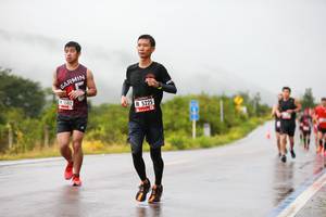 BIB: 5582, 5225
                            <button type="button" onclick="openModal(5605762)" class="btn btn-primary btn-sm float-right btn-popup" data-toggle="modal" data-target=".modal-high-quality">
                        <i class="fas fa-shopping-cart"></i> Add to Cart
                    </button>
                                            <button type="button" onclick="isThisMe(5605762, true)" class="btn btn-success btn-sm float-right btn-popup btn-isme hidden" data-toggle="tooltip" data-placement="bottom" title="นี่คือรูปของคุณใช่ไหม คลิกที่นี่เพื่อเอาเข้าอัลบั้ม">
                        <i class="fas fa-plus"></i> Add to album
                    </button>
                    <button type="button" onclick="isThisMe(5605762, false)" class="btn btn-warning btn-sm float-right btn-popup btn-isnotme hidden">
                        <i class="fas fa-ban"></i> Remove from album
                    </button>