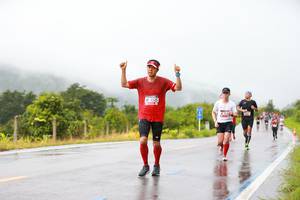 BIB: 5525
                            <button type="button" onclick="openModal(5599268)" class="btn btn-primary btn-sm float-right btn-popup" data-toggle="modal" data-target=".modal-high-quality">
                        <i class="fas fa-shopping-cart"></i> Add to Cart
                    </button>
                                            <button type="button" onclick="isThisMe(5599268, true)" class="btn btn-success btn-sm float-right btn-popup btn-isme hidden" data-toggle="tooltip" data-placement="bottom" title="นี่คือรูปของคุณใช่ไหม คลิกที่นี่เพื่อเอาเข้าอัลบั้ม">
                        <i class="fas fa-plus"></i> Add to album
                    </button>
                    <button type="button" onclick="isThisMe(5599268, false)" class="btn btn-warning btn-sm float-right btn-popup btn-isnotme hidden">
                        <i class="fas fa-ban"></i> Remove from album
                    </button>