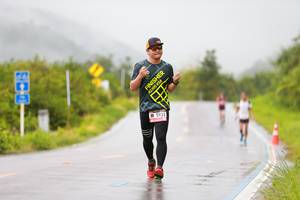 BIB: 42195, 5933
                            <button type="button" onclick="openModal(5599951)" class="btn btn-primary btn-sm float-right btn-popup" data-toggle="modal" data-target=".modal-high-quality">
                        <i class="fas fa-shopping-cart"></i> Add to Cart
                    </button>
                                            <button type="button" onclick="isThisMe(5599951, true)" class="btn btn-success btn-sm float-right btn-popup btn-isme hidden" data-toggle="tooltip" data-placement="bottom" title="นี่คือรูปของคุณใช่ไหม คลิกที่นี่เพื่อเอาเข้าอัลบั้ม">
                        <i class="fas fa-plus"></i> Add to album
                    </button>
                    <button type="button" onclick="isThisMe(5599951, false)" class="btn btn-warning btn-sm float-right btn-popup btn-isnotme hidden">
                        <i class="fas fa-ban"></i> Remove from album
                    </button>