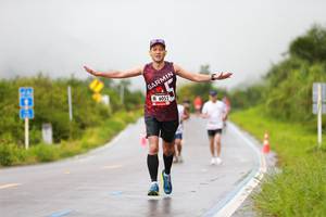 BIB: 6052
                            <button type="button" onclick="openModal(5588885)" class="btn btn-primary btn-sm float-right btn-popup" data-toggle="modal" data-target=".modal-high-quality">
                        <i class="fas fa-shopping-cart"></i> Add to Cart
                    </button>
                                            <button type="button" onclick="isThisMe(5588885, true)" class="btn btn-success btn-sm float-right btn-popup btn-isme hidden" data-toggle="tooltip" data-placement="bottom" title="นี่คือรูปของคุณใช่ไหม คลิกที่นี่เพื่อเอาเข้าอัลบั้ม">
                        <i class="fas fa-plus"></i> Add to album
                    </button>
                    <button type="button" onclick="isThisMe(5588885, false)" class="btn btn-warning btn-sm float-right btn-popup btn-isnotme hidden">
                        <i class="fas fa-ban"></i> Remove from album
                    </button>