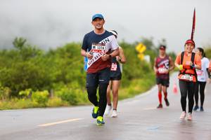 BIB: 5316
                            <button type="button" onclick="openModal(5590259)" class="btn btn-primary btn-sm float-right btn-popup" data-toggle="modal" data-target=".modal-high-quality">
                        <i class="fas fa-shopping-cart"></i> Add to Cart
                    </button>
                                            <button type="button" onclick="isThisMe(5590259, true)" class="btn btn-success btn-sm float-right btn-popup btn-isme hidden" data-toggle="tooltip" data-placement="bottom" title="นี่คือรูปของคุณใช่ไหม คลิกที่นี่เพื่อเอาเข้าอัลบั้ม">
                        <i class="fas fa-plus"></i> Add to album
                    </button>
                    <button type="button" onclick="isThisMe(5590259, false)" class="btn btn-warning btn-sm float-right btn-popup btn-isnotme hidden">
                        <i class="fas fa-ban"></i> Remove from album
                    </button>