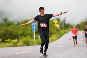 BIB: 6120
                            <button type="button" onclick="openModal(5588994)" class="btn btn-primary btn-sm float-right btn-popup" data-toggle="modal" data-target=".modal-high-quality">
                        <i class="fas fa-shopping-cart"></i> Add to Cart
                    </button>
                                            <button type="button" onclick="isThisMe(5588994, true)" class="btn btn-success btn-sm float-right btn-popup btn-isme hidden" data-toggle="tooltip" data-placement="bottom" title="นี่คือรูปของคุณใช่ไหม คลิกที่นี่เพื่อเอาเข้าอัลบั้ม">
                        <i class="fas fa-plus"></i> Add to album
                    </button>
                    <button type="button" onclick="isThisMe(5588994, false)" class="btn btn-warning btn-sm float-right btn-popup btn-isnotme hidden">
                        <i class="fas fa-ban"></i> Remove from album
                    </button>