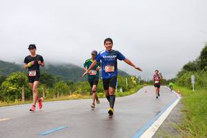 BIB: 3351, 1037
                            <button type="button" onclick="openModal(5699241)" class="btn btn-primary btn-sm float-right btn-popup" data-toggle="modal" data-target=".modal-high-quality">
                        <i class="fas fa-shopping-cart"></i> Add to Cart
                    </button>
                                            <button type="button" onclick="isThisMe(5699241, true)" class="btn btn-success btn-sm float-right btn-popup btn-isme hidden" data-toggle="tooltip" data-placement="bottom" title="นี่คือรูปของคุณใช่ไหม คลิกที่นี่เพื่อเอาเข้าอัลบั้ม">
                        <i class="fas fa-plus"></i> Add to album
                    </button>
                    <button type="button" onclick="isThisMe(5699241, false)" class="btn btn-warning btn-sm float-right btn-popup btn-isnotme hidden">
                        <i class="fas fa-ban"></i> Remove from album
                    </button>