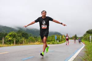 BIB: 1721
                            <button type="button" onclick="openModal(5699184)" class="btn btn-primary btn-sm float-right btn-popup" data-toggle="modal" data-target=".modal-high-quality">
                        <i class="fas fa-shopping-cart"></i> Add to Cart
                    </button>
                                            <button type="button" onclick="isThisMe(5699184, true)" class="btn btn-success btn-sm float-right btn-popup btn-isme hidden" data-toggle="tooltip" data-placement="bottom" title="นี่คือรูปของคุณใช่ไหม คลิกที่นี่เพื่อเอาเข้าอัลบั้ม">
                        <i class="fas fa-plus"></i> Add to album
                    </button>
                    <button type="button" onclick="isThisMe(5699184, false)" class="btn btn-warning btn-sm float-right btn-popup btn-isnotme hidden">
                        <i class="fas fa-ban"></i> Remove from album
                    </button>