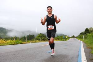 BIB: 1053
                            <button type="button" onclick="openModal(5698129)" class="btn btn-primary btn-sm float-right btn-popup" data-toggle="modal" data-target=".modal-high-quality">
                        <i class="fas fa-shopping-cart"></i> Add to Cart
                    </button>
                                            <button type="button" onclick="isThisMe(5698129, true)" class="btn btn-success btn-sm float-right btn-popup btn-isme hidden" data-toggle="tooltip" data-placement="bottom" title="นี่คือรูปของคุณใช่ไหม คลิกที่นี่เพื่อเอาเข้าอัลบั้ม">
                        <i class="fas fa-plus"></i> Add to album
                    </button>
                    <button type="button" onclick="isThisMe(5698129, false)" class="btn btn-warning btn-sm float-right btn-popup btn-isnotme hidden">
                        <i class="fas fa-ban"></i> Remove from album
                    </button>