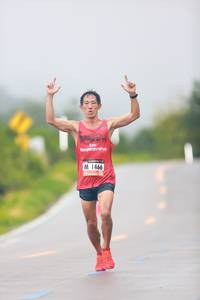 BIB: 1466
                            <button type="button" onclick="openModal(5657309)" class="btn btn-primary btn-sm float-right btn-popup" data-toggle="modal" data-target=".modal-high-quality">
                        <i class="fas fa-shopping-cart"></i> Add to Cart
                    </button>
                                            <button type="button" onclick="isThisMe(5657309, true)" class="btn btn-success btn-sm float-right btn-popup btn-isme hidden" data-toggle="tooltip" data-placement="bottom" title="นี่คือรูปของคุณใช่ไหม คลิกที่นี่เพื่อเอาเข้าอัลบั้ม">
                        <i class="fas fa-plus"></i> Add to album
                    </button>
                    <button type="button" onclick="isThisMe(5657309, false)" class="btn btn-warning btn-sm float-right btn-popup btn-isnotme hidden">
                        <i class="fas fa-ban"></i> Remove from album
                    </button>