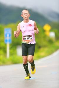 BIB: 1674
                            <button type="button" onclick="openModal(5660425)" class="btn btn-primary btn-sm float-right btn-popup" data-toggle="modal" data-target=".modal-high-quality">
                        <i class="fas fa-shopping-cart"></i> Add to Cart
                    </button>
                                            <button type="button" onclick="isThisMe(5660425, true)" class="btn btn-success btn-sm float-right btn-popup btn-isme hidden" data-toggle="tooltip" data-placement="bottom" title="นี่คือรูปของคุณใช่ไหม คลิกที่นี่เพื่อเอาเข้าอัลบั้ม">
                        <i class="fas fa-plus"></i> Add to album
                    </button>
                    <button type="button" onclick="isThisMe(5660425, false)" class="btn btn-warning btn-sm float-right btn-popup btn-isnotme hidden">
                        <i class="fas fa-ban"></i> Remove from album
                    </button>