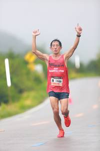 BIB: 1466
                            <button type="button" onclick="openModal(5657313)" class="btn btn-primary btn-sm float-right btn-popup" data-toggle="modal" data-target=".modal-high-quality">
                        <i class="fas fa-shopping-cart"></i> Add to Cart
                    </button>
                                            <button type="button" onclick="isThisMe(5657313, true)" class="btn btn-success btn-sm float-right btn-popup btn-isme hidden" data-toggle="tooltip" data-placement="bottom" title="นี่คือรูปของคุณใช่ไหม คลิกที่นี่เพื่อเอาเข้าอัลบั้ม">
                        <i class="fas fa-plus"></i> Add to album
                    </button>
                    <button type="button" onclick="isThisMe(5657313, false)" class="btn btn-warning btn-sm float-right btn-popup btn-isnotme hidden">
                        <i class="fas fa-ban"></i> Remove from album
                    </button>