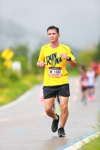 BIB: 1382
                            <button type="button" onclick="openModal(5648453)" class="btn btn-primary btn-sm float-right btn-popup" data-toggle="modal" data-target=".modal-high-quality">
                        <i class="fas fa-shopping-cart"></i> Add to Cart
                    </button>
                                            <button type="button" onclick="isThisMe(5648453, true)" class="btn btn-success btn-sm float-right btn-popup btn-isme hidden" data-toggle="tooltip" data-placement="bottom" title="นี่คือรูปของคุณใช่ไหม คลิกที่นี่เพื่อเอาเข้าอัลบั้ม">
                        <i class="fas fa-plus"></i> Add to album
                    </button>
                    <button type="button" onclick="isThisMe(5648453, false)" class="btn btn-warning btn-sm float-right btn-popup btn-isnotme hidden">
                        <i class="fas fa-ban"></i> Remove from album
                    </button>