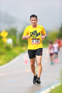 BIB: 1382
                            <button type="button" onclick="openModal(5648450)" class="btn btn-primary btn-sm float-right btn-popup" data-toggle="modal" data-target=".modal-high-quality">
                        <i class="fas fa-shopping-cart"></i> Add to Cart
                    </button>
                                            <button type="button" onclick="isThisMe(5648450, true)" class="btn btn-success btn-sm float-right btn-popup btn-isme hidden" data-toggle="tooltip" data-placement="bottom" title="นี่คือรูปของคุณใช่ไหม คลิกที่นี่เพื่อเอาเข้าอัลบั้ม">
                        <i class="fas fa-plus"></i> Add to album
                    </button>
                    <button type="button" onclick="isThisMe(5648450, false)" class="btn btn-warning btn-sm float-right btn-popup btn-isnotme hidden">
                        <i class="fas fa-ban"></i> Remove from album
                    </button>