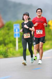 BIB: 1611, 3336
                            <button type="button" onclick="openModal(5648518)" class="btn btn-primary btn-sm float-right btn-popup" data-toggle="modal" data-target=".modal-high-quality">
                        <i class="fas fa-shopping-cart"></i> Add to Cart
                    </button>
                                            <button type="button" onclick="isThisMe(5648518, true)" class="btn btn-success btn-sm float-right btn-popup btn-isme hidden" data-toggle="tooltip" data-placement="bottom" title="นี่คือรูปของคุณใช่ไหม คลิกที่นี่เพื่อเอาเข้าอัลบั้ม">
                        <i class="fas fa-plus"></i> Add to album
                    </button>
                    <button type="button" onclick="isThisMe(5648518, false)" class="btn btn-warning btn-sm float-right btn-popup btn-isnotme hidden">
                        <i class="fas fa-ban"></i> Remove from album
                    </button>