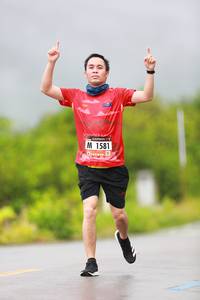 BIB: 1581
                            <button type="button" onclick="openModal(5641241)" class="btn btn-primary btn-sm float-right btn-popup" data-toggle="modal" data-target=".modal-high-quality">
                        <i class="fas fa-shopping-cart"></i> Add to Cart
                    </button>
                                            <button type="button" onclick="isThisMe(5641241, true)" class="btn btn-success btn-sm float-right btn-popup btn-isme hidden" data-toggle="tooltip" data-placement="bottom" title="นี่คือรูปของคุณใช่ไหม คลิกที่นี่เพื่อเอาเข้าอัลบั้ม">
                        <i class="fas fa-plus"></i> Add to album
                    </button>
                    <button type="button" onclick="isThisMe(5641241, false)" class="btn btn-warning btn-sm float-right btn-popup btn-isnotme hidden">
                        <i class="fas fa-ban"></i> Remove from album
                    </button>