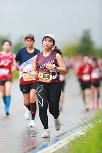 BIB: 3040
                            <button type="button" onclick="openModal(5640105)" class="btn btn-primary btn-sm float-right btn-popup" data-toggle="modal" data-target=".modal-high-quality">
                        <i class="fas fa-shopping-cart"></i> Add to Cart
                    </button>
                                            <button type="button" onclick="isThisMe(5640105, true)" class="btn btn-success btn-sm float-right btn-popup btn-isme hidden" data-toggle="tooltip" data-placement="bottom" title="นี่คือรูปของคุณใช่ไหม คลิกที่นี่เพื่อเอาเข้าอัลบั้ม">
                        <i class="fas fa-plus"></i> Add to album
                    </button>
                    <button type="button" onclick="isThisMe(5640105, false)" class="btn btn-warning btn-sm float-right btn-popup btn-isnotme hidden">
                        <i class="fas fa-ban"></i> Remove from album
                    </button>