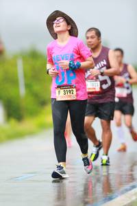 BIB: 3192
                            <button type="button" onclick="openModal(5628392)" class="btn btn-primary btn-sm float-right btn-popup" data-toggle="modal" data-target=".modal-high-quality">
                        <i class="fas fa-shopping-cart"></i> Add to Cart
                    </button>
                                            <button type="button" onclick="isThisMe(5628392, true)" class="btn btn-success btn-sm float-right btn-popup btn-isme hidden" data-toggle="tooltip" data-placement="bottom" title="นี่คือรูปของคุณใช่ไหม คลิกที่นี่เพื่อเอาเข้าอัลบั้ม">
                        <i class="fas fa-plus"></i> Add to album
                    </button>
                    <button type="button" onclick="isThisMe(5628392, false)" class="btn btn-warning btn-sm float-right btn-popup btn-isnotme hidden">
                        <i class="fas fa-ban"></i> Remove from album
                    </button>