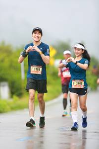 BIB: 3188, 3108
                            <button type="button" onclick="openModal(5626928)" class="btn btn-primary btn-sm float-right btn-popup" data-toggle="modal" data-target=".modal-high-quality">
                        <i class="fas fa-shopping-cart"></i> Add to Cart
                    </button>
                                            <button type="button" onclick="isThisMe(5626928, true)" class="btn btn-success btn-sm float-right btn-popup btn-isme hidden" data-toggle="tooltip" data-placement="bottom" title="นี่คือรูปของคุณใช่ไหม คลิกที่นี่เพื่อเอาเข้าอัลบั้ม">
                        <i class="fas fa-plus"></i> Add to album
                    </button>
                    <button type="button" onclick="isThisMe(5626928, false)" class="btn btn-warning btn-sm float-right btn-popup btn-isnotme hidden">
                        <i class="fas fa-ban"></i> Remove from album
                    </button>