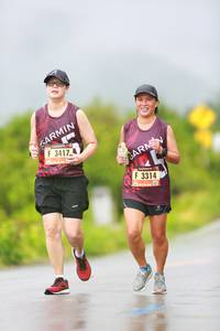 BIB: 3417, 3314
                            <button type="button" onclick="openModal(5629675)" class="btn btn-primary btn-sm float-right btn-popup" data-toggle="modal" data-target=".modal-high-quality">
                        <i class="fas fa-shopping-cart"></i> Add to Cart
                    </button>
                                            <button type="button" onclick="isThisMe(5629675, true)" class="btn btn-success btn-sm float-right btn-popup btn-isme hidden" data-toggle="tooltip" data-placement="bottom" title="นี่คือรูปของคุณใช่ไหม คลิกที่นี่เพื่อเอาเข้าอัลบั้ม">
                        <i class="fas fa-plus"></i> Add to album
                    </button>
                    <button type="button" onclick="isThisMe(5629675, false)" class="btn btn-warning btn-sm float-right btn-popup btn-isnotme hidden">
                        <i class="fas fa-ban"></i> Remove from album
                    </button>