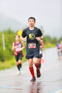 BIB: 5086
                            <button type="button" onclick="openModal(5630167)" class="btn btn-primary btn-sm float-right btn-popup" data-toggle="modal" data-target=".modal-high-quality">
                        <i class="fas fa-shopping-cart"></i> Add to Cart
                    </button>
                                            <button type="button" onclick="isThisMe(5630167, true)" class="btn btn-success btn-sm float-right btn-popup btn-isme hidden" data-toggle="tooltip" data-placement="bottom" title="นี่คือรูปของคุณใช่ไหม คลิกที่นี่เพื่อเอาเข้าอัลบั้ม">
                        <i class="fas fa-plus"></i> Add to album
                    </button>
                    <button type="button" onclick="isThisMe(5630167, false)" class="btn btn-warning btn-sm float-right btn-popup btn-isnotme hidden">
                        <i class="fas fa-ban"></i> Remove from album
                    </button>