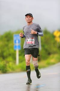 BIB: 6085
                            <button type="button" onclick="openModal(5622536)" class="btn btn-primary btn-sm float-right btn-popup" data-toggle="modal" data-target=".modal-high-quality">
                        <i class="fas fa-shopping-cart"></i> Add to Cart
                    </button>
                                            <button type="button" onclick="isThisMe(5622536, true)" class="btn btn-success btn-sm float-right btn-popup btn-isme hidden" data-toggle="tooltip" data-placement="bottom" title="นี่คือรูปของคุณใช่ไหม คลิกที่นี่เพื่อเอาเข้าอัลบั้ม">
                        <i class="fas fa-plus"></i> Add to album
                    </button>
                    <button type="button" onclick="isThisMe(5622536, false)" class="btn btn-warning btn-sm float-right btn-popup btn-isnotme hidden">
                        <i class="fas fa-ban"></i> Remove from album
                    </button>