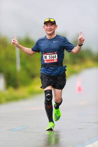 BIB: 5564
                            <button type="button" onclick="openModal(5621664)" class="btn btn-primary btn-sm float-right btn-popup" data-toggle="modal" data-target=".modal-high-quality">
                        <i class="fas fa-shopping-cart"></i> Add to Cart
                    </button>
                                            <button type="button" onclick="isThisMe(5621664, true)" class="btn btn-success btn-sm float-right btn-popup btn-isme hidden" data-toggle="tooltip" data-placement="bottom" title="นี่คือรูปของคุณใช่ไหม คลิกที่นี่เพื่อเอาเข้าอัลบั้ม">
                        <i class="fas fa-plus"></i> Add to album
                    </button>
                    <button type="button" onclick="isThisMe(5621664, false)" class="btn btn-warning btn-sm float-right btn-popup btn-isnotme hidden">
                        <i class="fas fa-ban"></i> Remove from album
                    </button>