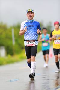 BIB: 5554
                            <button type="button" onclick="openModal(5620815)" class="btn btn-primary btn-sm float-right btn-popup" data-toggle="modal" data-target=".modal-high-quality">
                        <i class="fas fa-shopping-cart"></i> Add to Cart
                    </button>
                                            <button type="button" onclick="isThisMe(5620815, true)" class="btn btn-success btn-sm float-right btn-popup btn-isme hidden" data-toggle="tooltip" data-placement="bottom" title="นี่คือรูปของคุณใช่ไหม คลิกที่นี่เพื่อเอาเข้าอัลบั้ม">
                        <i class="fas fa-plus"></i> Add to album
                    </button>
                    <button type="button" onclick="isThisMe(5620815, false)" class="btn btn-warning btn-sm float-right btn-popup btn-isnotme hidden">
                        <i class="fas fa-ban"></i> Remove from album
                    </button>