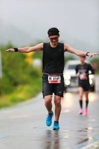 BIB: 6169
                            <button type="button" onclick="openModal(5610884)" class="btn btn-primary btn-sm float-right btn-popup" data-toggle="modal" data-target=".modal-high-quality">
                        <i class="fas fa-shopping-cart"></i> Add to Cart
                    </button>
                                            <button type="button" onclick="isThisMe(5610884, true)" class="btn btn-success btn-sm float-right btn-popup btn-isme hidden" data-toggle="tooltip" data-placement="bottom" title="นี่คือรูปของคุณใช่ไหม คลิกที่นี่เพื่อเอาเข้าอัลบั้ม">
                        <i class="fas fa-plus"></i> Add to album
                    </button>
                    <button type="button" onclick="isThisMe(5610884, false)" class="btn btn-warning btn-sm float-right btn-popup btn-isnotme hidden">
                        <i class="fas fa-ban"></i> Remove from album
                    </button>