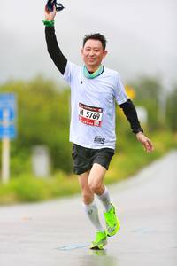 BIB: 5769
                            <button type="button" onclick="openModal(5613382)" class="btn btn-primary btn-sm float-right btn-popup" data-toggle="modal" data-target=".modal-high-quality">
                        <i class="fas fa-shopping-cart"></i> Add to Cart
                    </button>
                                            <button type="button" onclick="isThisMe(5613382, true)" class="btn btn-success btn-sm float-right btn-popup btn-isme hidden" data-toggle="tooltip" data-placement="bottom" title="นี่คือรูปของคุณใช่ไหม คลิกที่นี่เพื่อเอาเข้าอัลบั้ม">
                        <i class="fas fa-plus"></i> Add to album
                    </button>
                    <button type="button" onclick="isThisMe(5613382, false)" class="btn btn-warning btn-sm float-right btn-popup btn-isnotme hidden">
                        <i class="fas fa-ban"></i> Remove from album
                    </button>