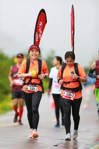 BIB: 105
                            <button type="button" onclick="openModal(5592616)" class="btn btn-primary btn-sm float-right btn-popup" data-toggle="modal" data-target=".modal-high-quality">
                        <i class="fas fa-shopping-cart"></i> Add to Cart
                    </button>
                                            <button type="button" onclick="isThisMe(5592616, true)" class="btn btn-success btn-sm float-right btn-popup btn-isme hidden" data-toggle="tooltip" data-placement="bottom" title="นี่คือรูปของคุณใช่ไหม คลิกที่นี่เพื่อเอาเข้าอัลบั้ม">
                        <i class="fas fa-plus"></i> Add to album
                    </button>
                    <button type="button" onclick="isThisMe(5592616, false)" class="btn btn-warning btn-sm float-right btn-popup btn-isnotme hidden">
                        <i class="fas fa-ban"></i> Remove from album
                    </button>