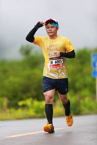 BIB: 6005
                            <button type="button" onclick="openModal(5590403)" class="btn btn-primary btn-sm float-right btn-popup" data-toggle="modal" data-target=".modal-high-quality">
                        <i class="fas fa-shopping-cart"></i> Add to Cart
                    </button>
                                            <button type="button" onclick="isThisMe(5590403, true)" class="btn btn-success btn-sm float-right btn-popup btn-isme hidden" data-toggle="tooltip" data-placement="bottom" title="นี่คือรูปของคุณใช่ไหม คลิกที่นี่เพื่อเอาเข้าอัลบั้ม">
                        <i class="fas fa-plus"></i> Add to album
                    </button>
                    <button type="button" onclick="isThisMe(5590403, false)" class="btn btn-warning btn-sm float-right btn-popup btn-isnotme hidden">
                        <i class="fas fa-ban"></i> Remove from album
                    </button>