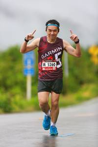 BIB: 5260, 
                            <button type="button" onclick="openModal(5589812)" class="btn btn-primary btn-sm float-right btn-popup" data-toggle="modal" data-target=".modal-high-quality">
                        <i class="fas fa-shopping-cart"></i> Add to Cart
                    </button>
                                            <button type="button" onclick="isThisMe(5589812, true)" class="btn btn-success btn-sm float-right btn-popup btn-isme hidden" data-toggle="tooltip" data-placement="bottom" title="นี่คือรูปของคุณใช่ไหม คลิกที่นี่เพื่อเอาเข้าอัลบั้ม">
                        <i class="fas fa-plus"></i> Add to album
                    </button>
                    <button type="button" onclick="isThisMe(5589812, false)" class="btn btn-warning btn-sm float-right btn-popup btn-isnotme hidden">
                        <i class="fas fa-ban"></i> Remove from album
                    </button>