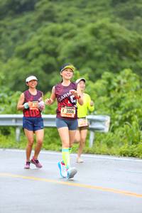 BIB: 323, 3006
                            <button type="button" onclick="openModal(5695156)" class="btn btn-primary btn-sm float-right btn-popup" data-toggle="modal" data-target=".modal-high-quality">
                        <i class="fas fa-shopping-cart"></i> Add to Cart
                    </button>
                                            <button type="button" onclick="isThisMe(5695156, true)" class="btn btn-success btn-sm float-right btn-popup btn-isme hidden" data-toggle="tooltip" data-placement="bottom" title="นี่คือรูปของคุณใช่ไหม คลิกที่นี่เพื่อเอาเข้าอัลบั้ม">
                        <i class="fas fa-plus"></i> Add to album
                    </button>
                    <button type="button" onclick="isThisMe(5695156, false)" class="btn btn-warning btn-sm float-right btn-popup btn-isnotme hidden">
                        <i class="fas fa-ban"></i> Remove from album
                    </button>