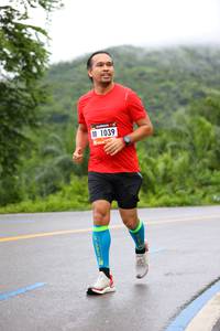 BIB: 1039, 
                            <button type="button" onclick="openModal(5652344)" class="btn btn-primary btn-sm float-right btn-popup" data-toggle="modal" data-target=".modal-high-quality">
                        <i class="fas fa-shopping-cart"></i> Add to Cart
                    </button>
                                            <button type="button" onclick="isThisMe(5652344, true)" class="btn btn-success btn-sm float-right btn-popup btn-isme hidden" data-toggle="tooltip" data-placement="bottom" title="นี่คือรูปของคุณใช่ไหม คลิกที่นี่เพื่อเอาเข้าอัลบั้ม">
                        <i class="fas fa-plus"></i> Add to album
                    </button>
                    <button type="button" onclick="isThisMe(5652344, false)" class="btn btn-warning btn-sm float-right btn-popup btn-isnotme hidden">
                        <i class="fas fa-ban"></i> Remove from album
                    </button>