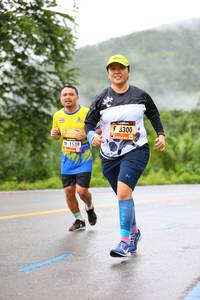 BIB: 3300, 1539
                            <button type="button" onclick="openModal(5693278)" class="btn btn-primary btn-sm float-right btn-popup" data-toggle="modal" data-target=".modal-high-quality">
                        <i class="fas fa-shopping-cart"></i> Add to Cart
                    </button>
                                            <button type="button" onclick="isThisMe(5693278, true)" class="btn btn-success btn-sm float-right btn-popup btn-isme hidden" data-toggle="tooltip" data-placement="bottom" title="นี่คือรูปของคุณใช่ไหม คลิกที่นี่เพื่อเอาเข้าอัลบั้ม">
                        <i class="fas fa-plus"></i> Add to album
                    </button>
                    <button type="button" onclick="isThisMe(5693278, false)" class="btn btn-warning btn-sm float-right btn-popup btn-isnotme hidden">
                        <i class="fas fa-ban"></i> Remove from album
                    </button>