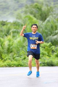 BIB: 1624
                            <button type="button" onclick="openModal(5682613)" class="btn btn-primary btn-sm float-right btn-popup" data-toggle="modal" data-target=".modal-high-quality">
                        <i class="fas fa-shopping-cart"></i> Add to Cart
                    </button>
                                            <button type="button" onclick="isThisMe(5682613, true)" class="btn btn-success btn-sm float-right btn-popup btn-isme hidden" data-toggle="tooltip" data-placement="bottom" title="นี่คือรูปของคุณใช่ไหม คลิกที่นี่เพื่อเอาเข้าอัลบั้ม">
                        <i class="fas fa-plus"></i> Add to album
                    </button>
                    <button type="button" onclick="isThisMe(5682613, false)" class="btn btn-warning btn-sm float-right btn-popup btn-isnotme hidden">
                        <i class="fas fa-ban"></i> Remove from album
                    </button>