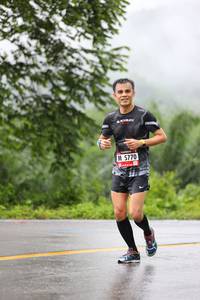 BIB: 5770
                            <button type="button" onclick="openModal(5689104)" class="btn btn-primary btn-sm float-right btn-popup" data-toggle="modal" data-target=".modal-high-quality">
                        <i class="fas fa-shopping-cart"></i> Add to Cart
                    </button>
                                            <button type="button" onclick="isThisMe(5689104, true)" class="btn btn-success btn-sm float-right btn-popup btn-isme hidden" data-toggle="tooltip" data-placement="bottom" title="นี่คือรูปของคุณใช่ไหม คลิกที่นี่เพื่อเอาเข้าอัลบั้ม">
                        <i class="fas fa-plus"></i> Add to album
                    </button>
                    <button type="button" onclick="isThisMe(5689104, false)" class="btn btn-warning btn-sm float-right btn-popup btn-isnotme hidden">
                        <i class="fas fa-ban"></i> Remove from album
                    </button>