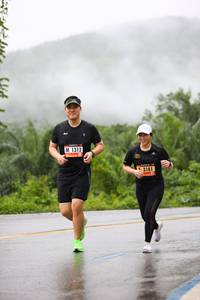 BIB: 1312, 3181
                            <button type="button" onclick="openModal(5670816)" class="btn btn-primary btn-sm float-right btn-popup" data-toggle="modal" data-target=".modal-high-quality">
                        <i class="fas fa-shopping-cart"></i> Add to Cart
                    </button>
                                            <button type="button" onclick="isThisMe(5670816, true)" class="btn btn-success btn-sm float-right btn-popup btn-isme hidden" data-toggle="tooltip" data-placement="bottom" title="นี่คือรูปของคุณใช่ไหม คลิกที่นี่เพื่อเอาเข้าอัลบั้ม">
                        <i class="fas fa-plus"></i> Add to album
                    </button>
                    <button type="button" onclick="isThisMe(5670816, false)" class="btn btn-warning btn-sm float-right btn-popup btn-isnotme hidden">
                        <i class="fas fa-ban"></i> Remove from album
                    </button>