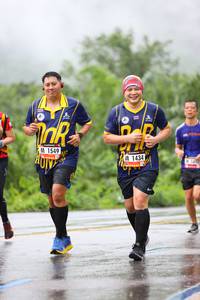 BIB: 1549, 1434
                            <button type="button" onclick="openModal(5693126)" class="btn btn-primary btn-sm float-right btn-popup" data-toggle="modal" data-target=".modal-high-quality">
                        <i class="fas fa-shopping-cart"></i> Add to Cart
                    </button>
                                            <button type="button" onclick="isThisMe(5693126, true)" class="btn btn-success btn-sm float-right btn-popup btn-isme hidden" data-toggle="tooltip" data-placement="bottom" title="นี่คือรูปของคุณใช่ไหม คลิกที่นี่เพื่อเอาเข้าอัลบั้ม">
                        <i class="fas fa-plus"></i> Add to album
                    </button>
                    <button type="button" onclick="isThisMe(5693126, false)" class="btn btn-warning btn-sm float-right btn-popup btn-isnotme hidden">
                        <i class="fas fa-ban"></i> Remove from album
                    </button>