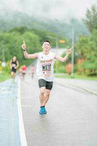 BIB: 1213, 400
                            <button type="button" onclick="openModal(5804568)" class="btn btn-primary btn-sm float-right btn-popup" data-toggle="modal" data-target=".modal-high-quality">
                        <i class="fas fa-shopping-cart"></i> Add to Cart
                    </button>
                                            <button type="button" onclick="isThisMe(5804568, true)" class="btn btn-success btn-sm float-right btn-popup btn-isme hidden" data-toggle="tooltip" data-placement="bottom" title="นี่คือรูปของคุณใช่ไหม คลิกที่นี่เพื่อเอาเข้าอัลบั้ม">
                        <i class="fas fa-plus"></i> Add to album
                    </button>
                    <button type="button" onclick="isThisMe(5804568, false)" class="btn btn-warning btn-sm float-right btn-popup btn-isnotme hidden">
                        <i class="fas fa-ban"></i> Remove from album
                    </button>