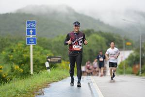 BIB: 7000, 1069
                            <button type="button" onclick="openModal(5549287)" class="btn btn-primary btn-sm float-right btn-popup" data-toggle="modal" data-target=".modal-high-quality">
                        <i class="fas fa-shopping-cart"></i> Add to Cart
                    </button>
                                            <button type="button" onclick="isThisMe(5549287, true)" class="btn btn-success btn-sm float-right btn-popup btn-isme hidden" data-toggle="tooltip" data-placement="bottom" title="นี่คือรูปของคุณใช่ไหม คลิกที่นี่เพื่อเอาเข้าอัลบั้ม">
                        <i class="fas fa-plus"></i> Add to album
                    </button>
                    <button type="button" onclick="isThisMe(5549287, false)" class="btn btn-warning btn-sm float-right btn-popup btn-isnotme hidden">
                        <i class="fas fa-ban"></i> Remove from album
                    </button>