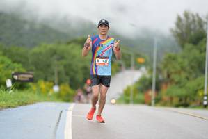 BIB: 1427
                            <button type="button" onclick="openModal(5537543)" class="btn btn-primary btn-sm float-right btn-popup" data-toggle="modal" data-target=".modal-high-quality">
                        <i class="fas fa-shopping-cart"></i> Add to Cart
                    </button>
                                            <button type="button" onclick="isThisMe(5537543, true)" class="btn btn-success btn-sm float-right btn-popup btn-isme hidden" data-toggle="tooltip" data-placement="bottom" title="นี่คือรูปของคุณใช่ไหม คลิกที่นี่เพื่อเอาเข้าอัลบั้ม">
                        <i class="fas fa-plus"></i> Add to album
                    </button>
                    <button type="button" onclick="isThisMe(5537543, false)" class="btn btn-warning btn-sm float-right btn-popup btn-isnotme hidden">
                        <i class="fas fa-ban"></i> Remove from album
                    </button>