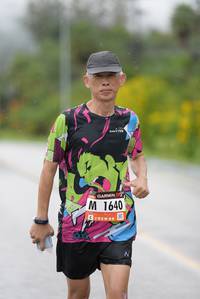 BIB: 1640
                            <button type="button" onclick="openModal(5551895)" class="btn btn-primary btn-sm float-right btn-popup" data-toggle="modal" data-target=".modal-high-quality">
                        <i class="fas fa-shopping-cart"></i> Add to Cart
                    </button>
                                            <button type="button" onclick="isThisMe(5551895, true)" class="btn btn-success btn-sm float-right btn-popup btn-isme hidden" data-toggle="tooltip" data-placement="bottom" title="นี่คือรูปของคุณใช่ไหม คลิกที่นี่เพื่อเอาเข้าอัลบั้ม">
                        <i class="fas fa-plus"></i> Add to album
                    </button>
                    <button type="button" onclick="isThisMe(5551895, false)" class="btn btn-warning btn-sm float-right btn-popup btn-isnotme hidden">
                        <i class="fas fa-ban"></i> Remove from album
                    </button>