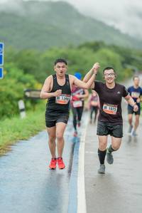 BIB: 1398, 1075
                            <button type="button" onclick="openModal(5808815)" class="btn btn-primary btn-sm float-right btn-popup" data-toggle="modal" data-target=".modal-high-quality">
                        <i class="fas fa-shopping-cart"></i> Add to Cart
                    </button>
                                            <button type="button" onclick="isThisMe(5808815, true)" class="btn btn-success btn-sm float-right btn-popup btn-isme hidden" data-toggle="tooltip" data-placement="bottom" title="นี่คือรูปของคุณใช่ไหม คลิกที่นี่เพื่อเอาเข้าอัลบั้ม">
                        <i class="fas fa-plus"></i> Add to album
                    </button>
                    <button type="button" onclick="isThisMe(5808815, false)" class="btn btn-warning btn-sm float-right btn-popup btn-isnotme hidden">
                        <i class="fas fa-ban"></i> Remove from album
                    </button>