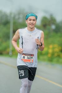 BIB: 1629
                            <button type="button" onclick="openModal(5805324)" class="btn btn-primary btn-sm float-right btn-popup" data-toggle="modal" data-target=".modal-high-quality">
                        <i class="fas fa-shopping-cart"></i> Add to Cart
                    </button>
                                            <button type="button" onclick="isThisMe(5805324, true)" class="btn btn-success btn-sm float-right btn-popup btn-isme hidden" data-toggle="tooltip" data-placement="bottom" title="นี่คือรูปของคุณใช่ไหม คลิกที่นี่เพื่อเอาเข้าอัลบั้ม">
                        <i class="fas fa-plus"></i> Add to album
                    </button>
                    <button type="button" onclick="isThisMe(5805324, false)" class="btn btn-warning btn-sm float-right btn-popup btn-isnotme hidden">
                        <i class="fas fa-ban"></i> Remove from album
                    </button>