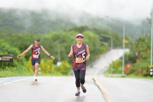 BIB: 3131
                            <button type="button" onclick="openModal(5536992)" class="btn btn-primary btn-sm float-right btn-popup" data-toggle="modal" data-target=".modal-high-quality">
                        <i class="fas fa-shopping-cart"></i> Add to Cart
                    </button>
                                            <button type="button" onclick="isThisMe(5536992, true)" class="btn btn-success btn-sm float-right btn-popup btn-isme hidden" data-toggle="tooltip" data-placement="bottom" title="นี่คือรูปของคุณใช่ไหม คลิกที่นี่เพื่อเอาเข้าอัลบั้ม">
                        <i class="fas fa-plus"></i> Add to album
                    </button>
                    <button type="button" onclick="isThisMe(5536992, false)" class="btn btn-warning btn-sm float-right btn-popup btn-isnotme hidden">
                        <i class="fas fa-ban"></i> Remove from album
                    </button>