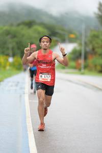 BIB: 1717
                            <button type="button" onclick="openModal(5536553)" class="btn btn-primary btn-sm float-right btn-popup" data-toggle="modal" data-target=".modal-high-quality">
                        <i class="fas fa-shopping-cart"></i> Add to Cart
                    </button>
                                            <button type="button" onclick="isThisMe(5536553, true)" class="btn btn-success btn-sm float-right btn-popup btn-isme hidden" data-toggle="tooltip" data-placement="bottom" title="นี่คือรูปของคุณใช่ไหม คลิกที่นี่เพื่อเอาเข้าอัลบั้ม">
                        <i class="fas fa-plus"></i> Add to album
                    </button>
                    <button type="button" onclick="isThisMe(5536553, false)" class="btn btn-warning btn-sm float-right btn-popup btn-isnotme hidden">
                        <i class="fas fa-ban"></i> Remove from album
                    </button>