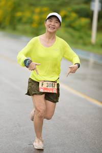 BIB: 3087
                            <button type="button" onclick="openModal(5548948)" class="btn btn-primary btn-sm float-right btn-popup" data-toggle="modal" data-target=".modal-high-quality">
                        <i class="fas fa-shopping-cart"></i> Add to Cart
                    </button>
                                            <button type="button" onclick="isThisMe(5548948, true)" class="btn btn-success btn-sm float-right btn-popup btn-isme hidden" data-toggle="tooltip" data-placement="bottom" title="นี่คือรูปของคุณใช่ไหม คลิกที่นี่เพื่อเอาเข้าอัลบั้ม">
                        <i class="fas fa-plus"></i> Add to album
                    </button>
                    <button type="button" onclick="isThisMe(5548948, false)" class="btn btn-warning btn-sm float-right btn-popup btn-isnotme hidden">
                        <i class="fas fa-ban"></i> Remove from album
                    </button>