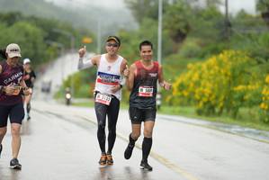 BIB: 389, 5889, 133
                            <button type="button" onclick="openModal(5550402)" class="btn btn-primary btn-sm float-right btn-popup" data-toggle="modal" data-target=".modal-high-quality">
                        <i class="fas fa-shopping-cart"></i> Add to Cart
                    </button>
                                            <button type="button" onclick="isThisMe(5550402, true)" class="btn btn-success btn-sm float-right btn-popup btn-isme hidden" data-toggle="tooltip" data-placement="bottom" title="นี่คือรูปของคุณใช่ไหม คลิกที่นี่เพื่อเอาเข้าอัลบั้ม">
                        <i class="fas fa-plus"></i> Add to album
                    </button>
                    <button type="button" onclick="isThisMe(5550402, false)" class="btn btn-warning btn-sm float-right btn-popup btn-isnotme hidden">
                        <i class="fas fa-ban"></i> Remove from album
                    </button>